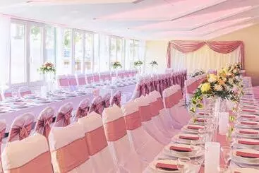 Hotel Mártoni Resort & Restaurant