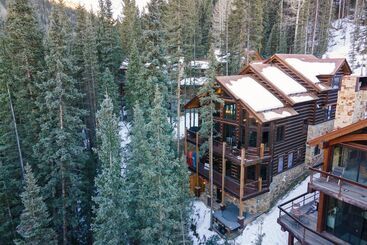 コテージ Apex By Avantstay Cozy Expansive Mountain Home Close To The Slopes W/ Hot Tub!