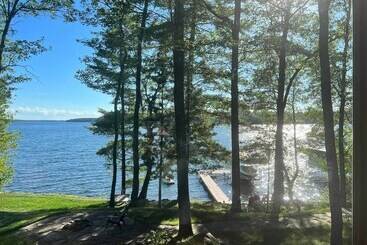 بيت ريفى Breezy Point Lookout