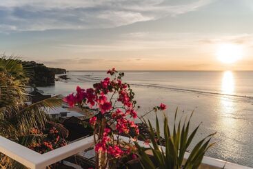 בית מלון כפרי Blue Ocean Bingin