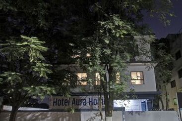 Hotel Itsy By Treebo  Aura Homes