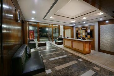 Hotel New Lotus Paradise