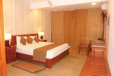 호텔 Paradise Beach Club