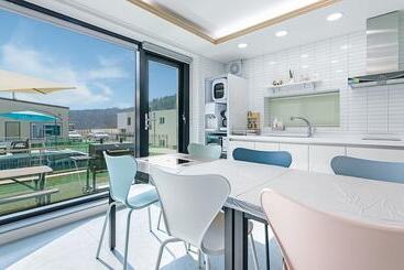 Pension (Hôtel basse catégorie) Gapyeong Staykidspoolvilla