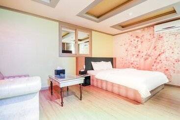 Gwangyang S Self Check In Motel
