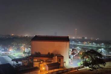 Hotel Goroomgo City International Durgapur