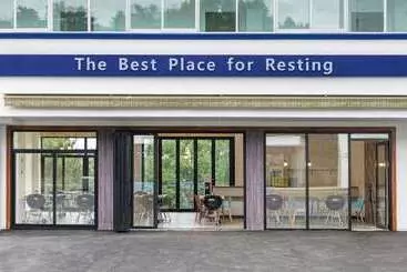پانسیون Jebudo Kerensia Resort