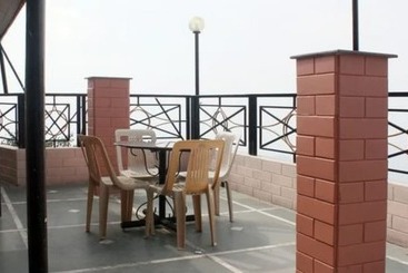 فندق Goroomgo Dalhousie Shangrila