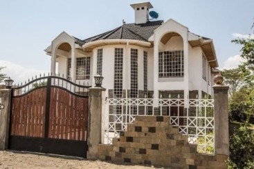 هتل Yard Valley Manor