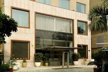 호텔 Nemesia City Center Gurugram, Sector 29