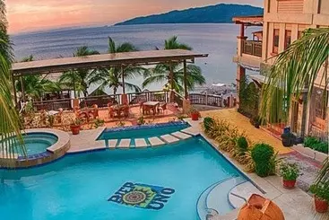 Hotell Pier Uno Dive Resort