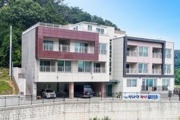 Tongyeong Chuckpo Sunshine Pension