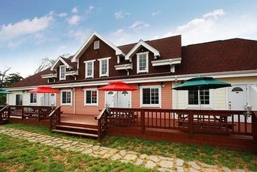 Hongsung Namdang Rodem Pension