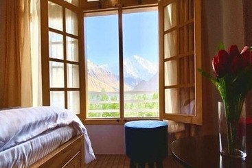 Hotel Hunza Elites