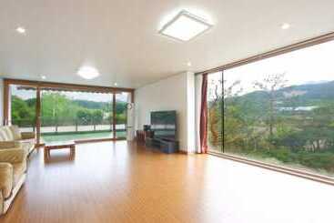 Namyangju Tannenbaum Pension