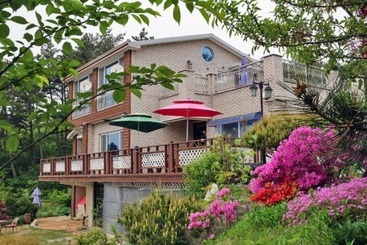 Seosan Noeulgwa Bada Pension
