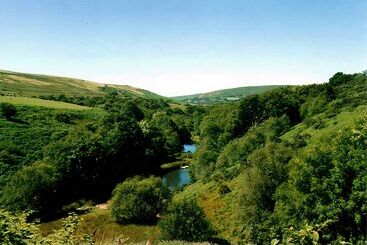 بيت ريفى Snow White S House   Farm Park Stay With Hot Tub, Bbq & Fire Pit