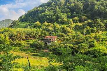 Jecheon Noksuwa Cheongsanuijip Pension