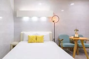 ペンション Gapyeong Ruhen Pool Villa