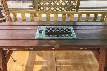 Sacheon Sagyejeol Pension