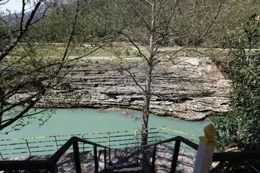 پانسیون The River