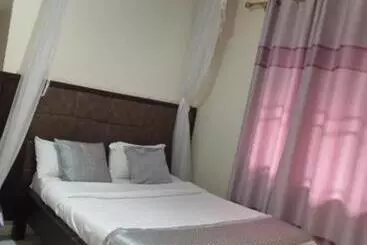 Forest Breeze Hotel Mbarara