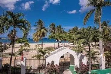 Hotel Sandcastles Bed & Breakfast