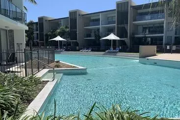 モーテル Magnetic Blue Waterfront Apartments