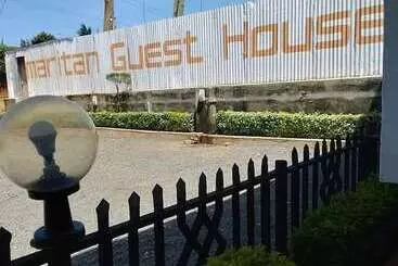 پانسیون Kape Samaritan Guest House