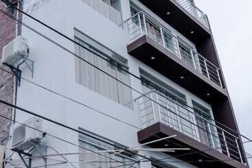 Paris Senlis Hostel Plus