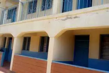 پانسیون The Place Bar And Restaurant