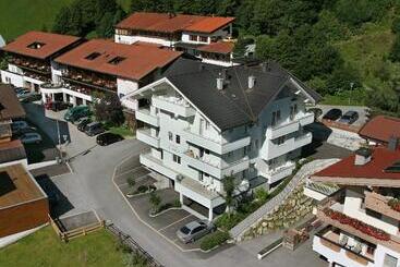 酒店 Haus Kolmblick