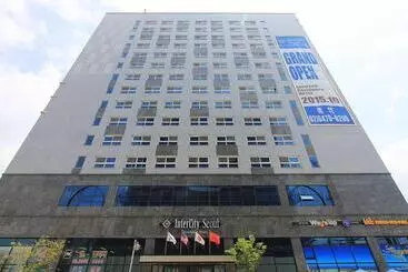 בית מלון כפרי Intercity Seoul