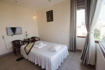 Moonlight Hotel Suites & Spa Vip   High Floor, The Best View In The City Center, Dragon Bridge View