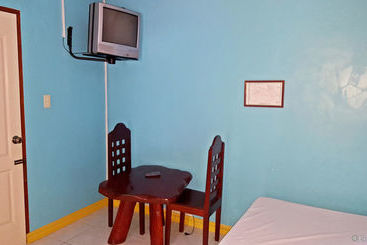 Pensão Lp  And Resto Bar