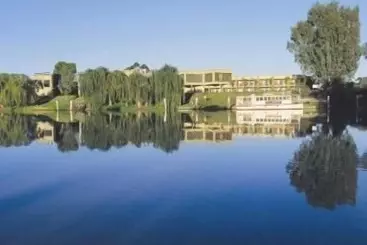 モーテル Wentworth Grande Resort