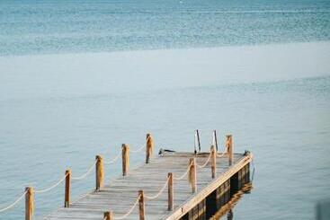 Lavantali Konak  Taşev Otel Ve Restoran