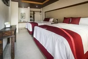 هتل Y Restaurante Hacienda Los Volcanes