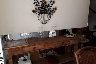 호텔 Forest Pine Inn