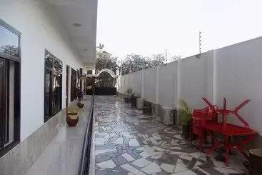 Hotel Machare British
