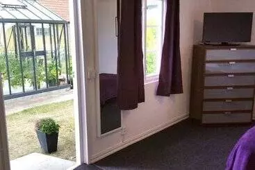 Som Hemma Gardscafe Bed & Breakfast