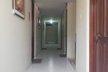 Hotel Apartments & Rooms Helena