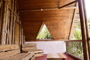 هتل Ecohostal Villa Hidalgo