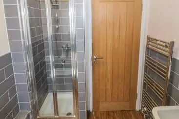 Mökkimajoitus Hen Blas