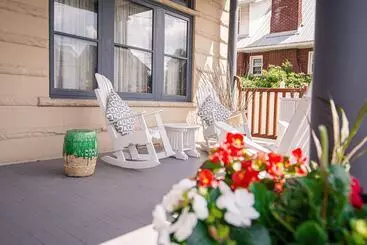 The Levi Deal Mansion Bed & Breakfast