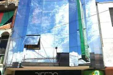 ホテル Pacifico Tarapoto