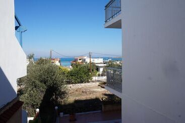 מלון דירות Yialos Studios