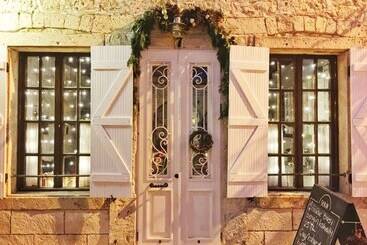 Firuze Alaçatı Otel Meyhane