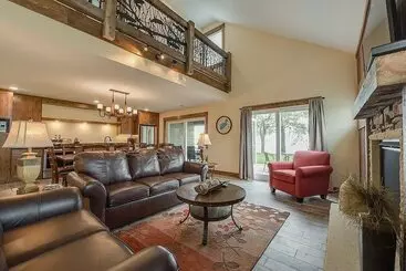 コテージ Lake Darling Resort