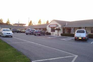 Motel Black Forest Inn Of Adamstown